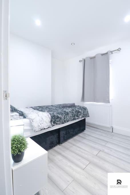 Den Accommodation & Short Lets Greenwich London - 3 Bed House Exterior foto