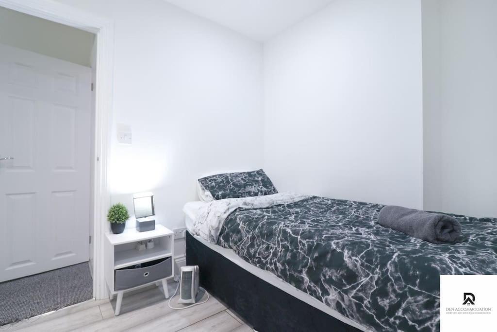 Den Accommodation & Short Lets Greenwich London - 3 Bed House Exterior foto