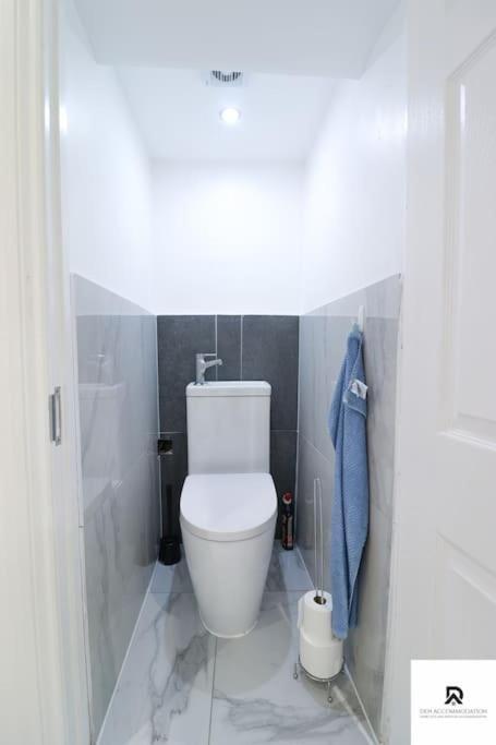 Den Accommodation & Short Lets Greenwich London - 3 Bed House Exterior foto