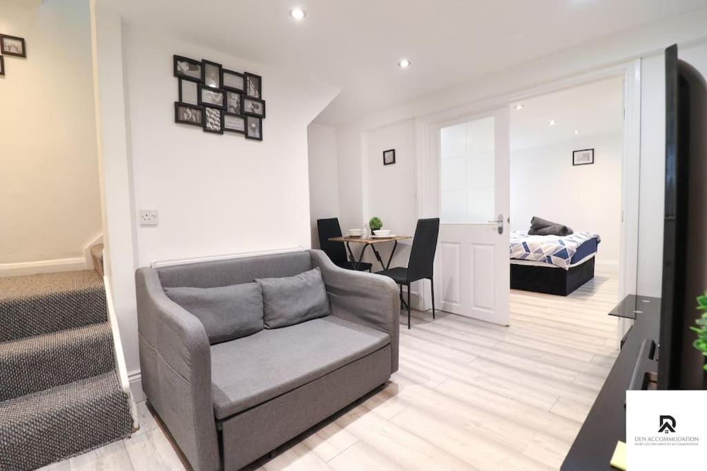Den Accommodation & Short Lets Greenwich London - 3 Bed House Exterior foto